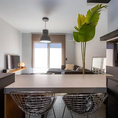 Сasa de vacaciones Urban F House *